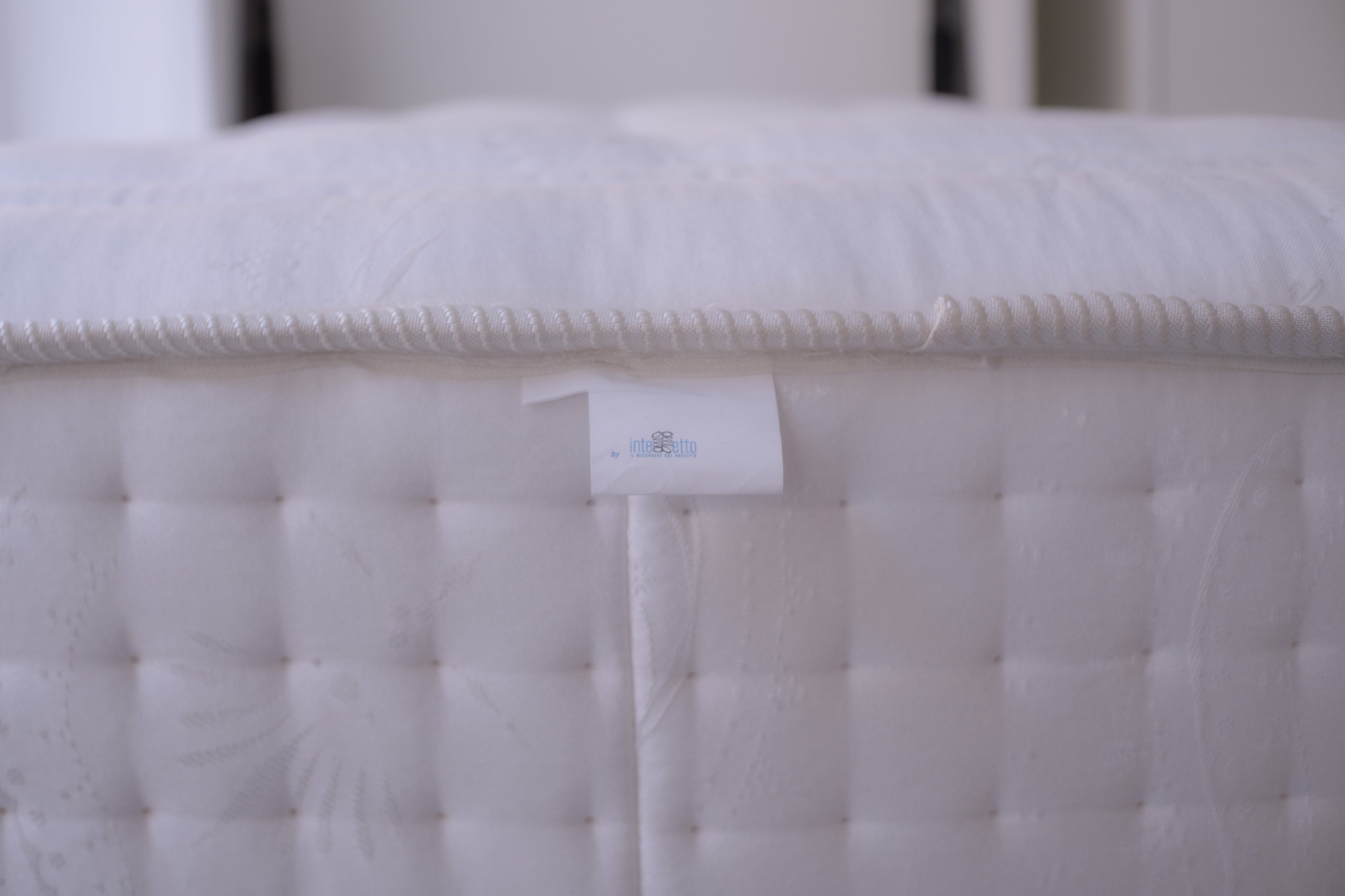 Intelletto® Hybrid