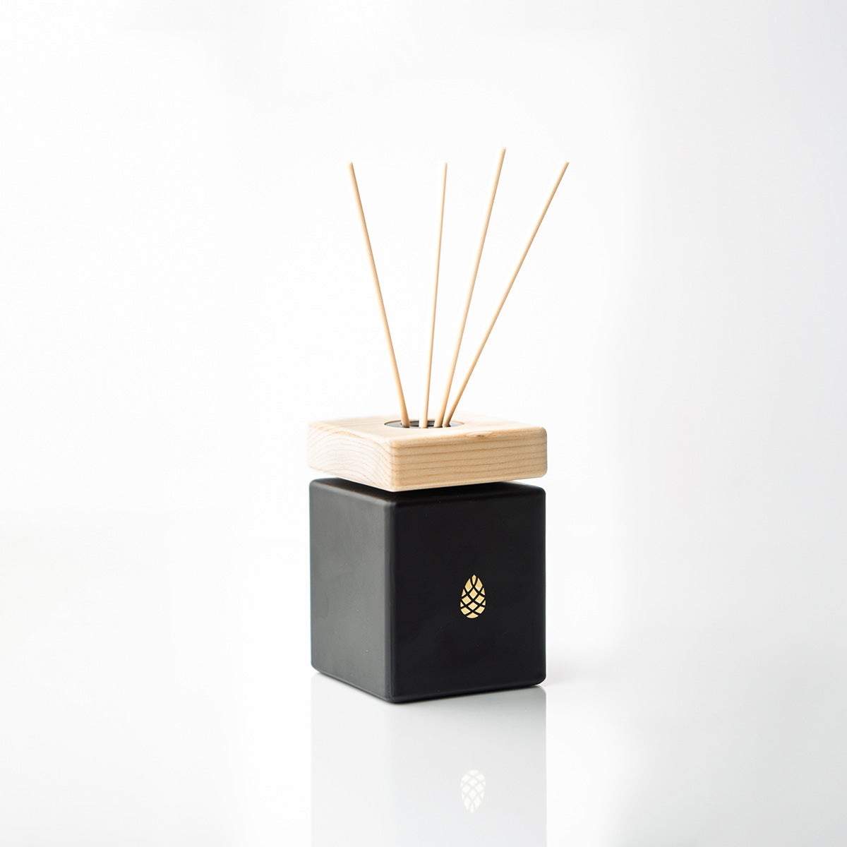 Diffusore a bastoncini Cirmolo